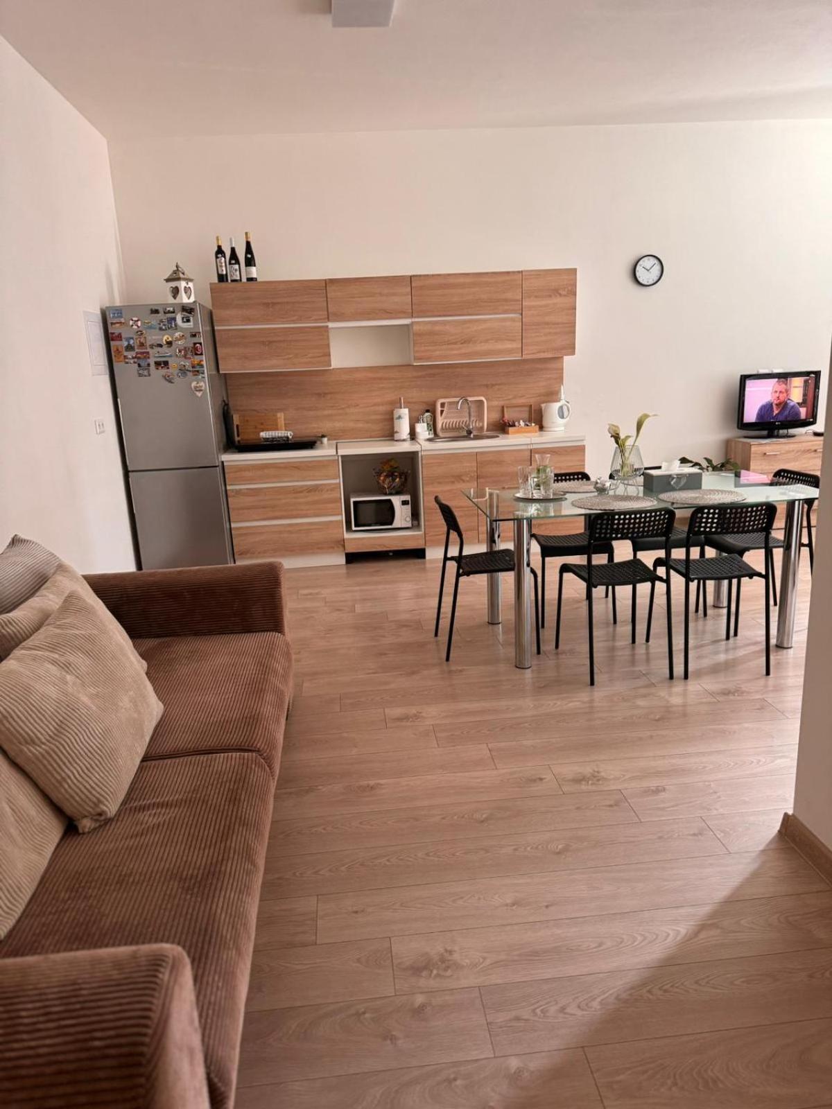 Apartmán RUŽA Ruzomberok Exteriér fotografie
